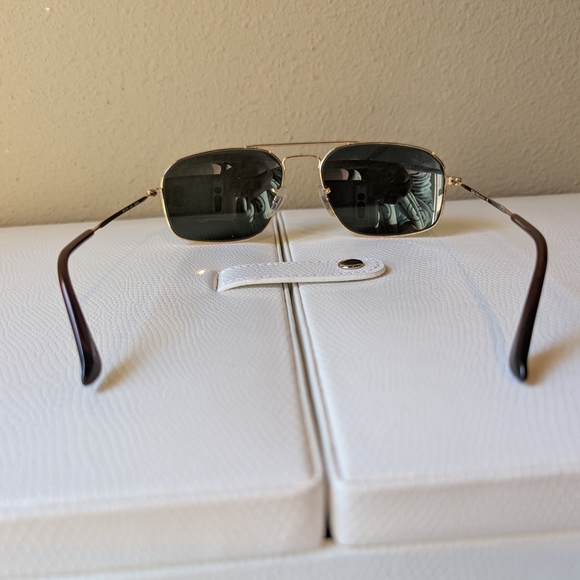 Ray-Ban Gold Aviator Sunglasses with Green Lenses - Picture 9 of 12